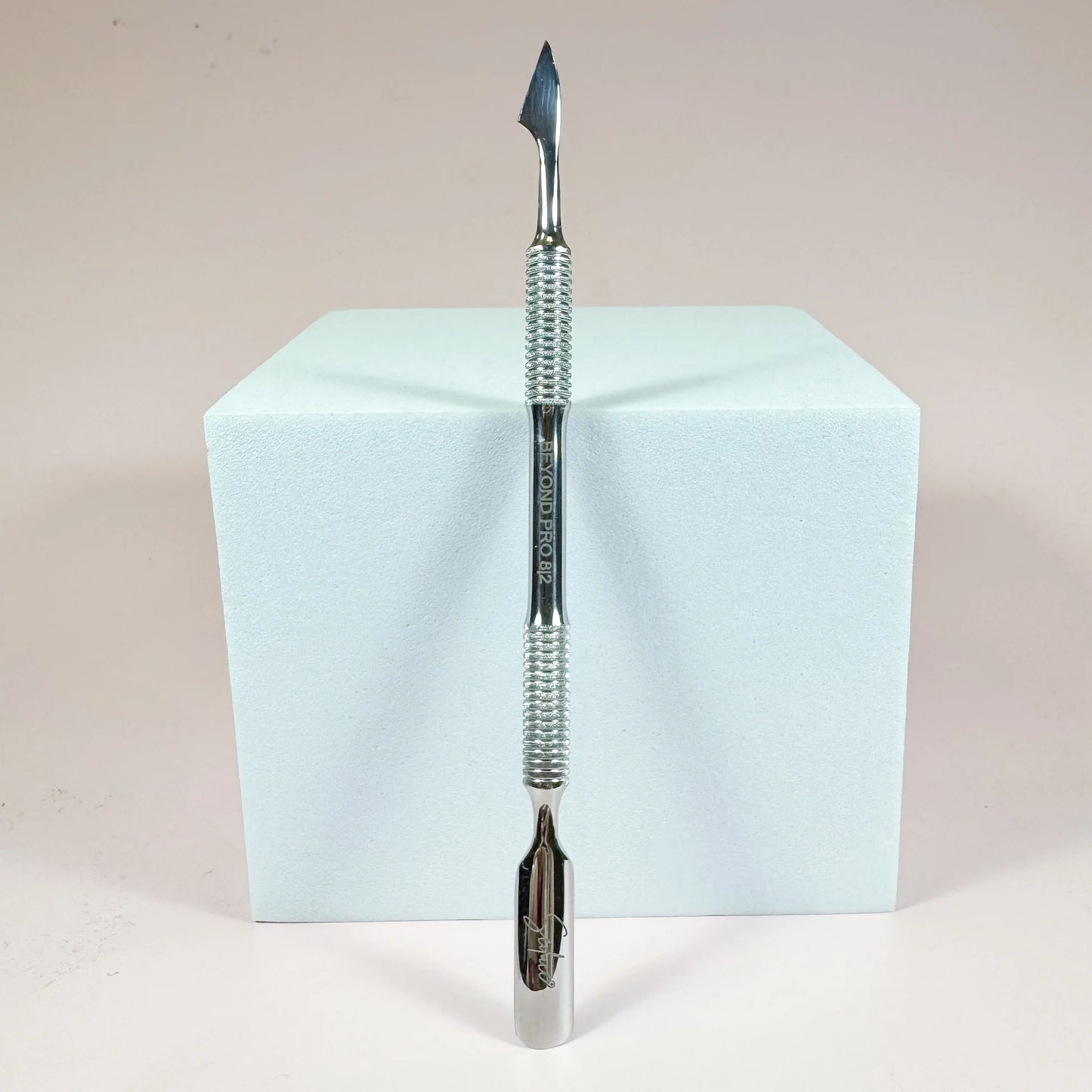 Beyond Pro 8|2 Cuticle Pusher seduce