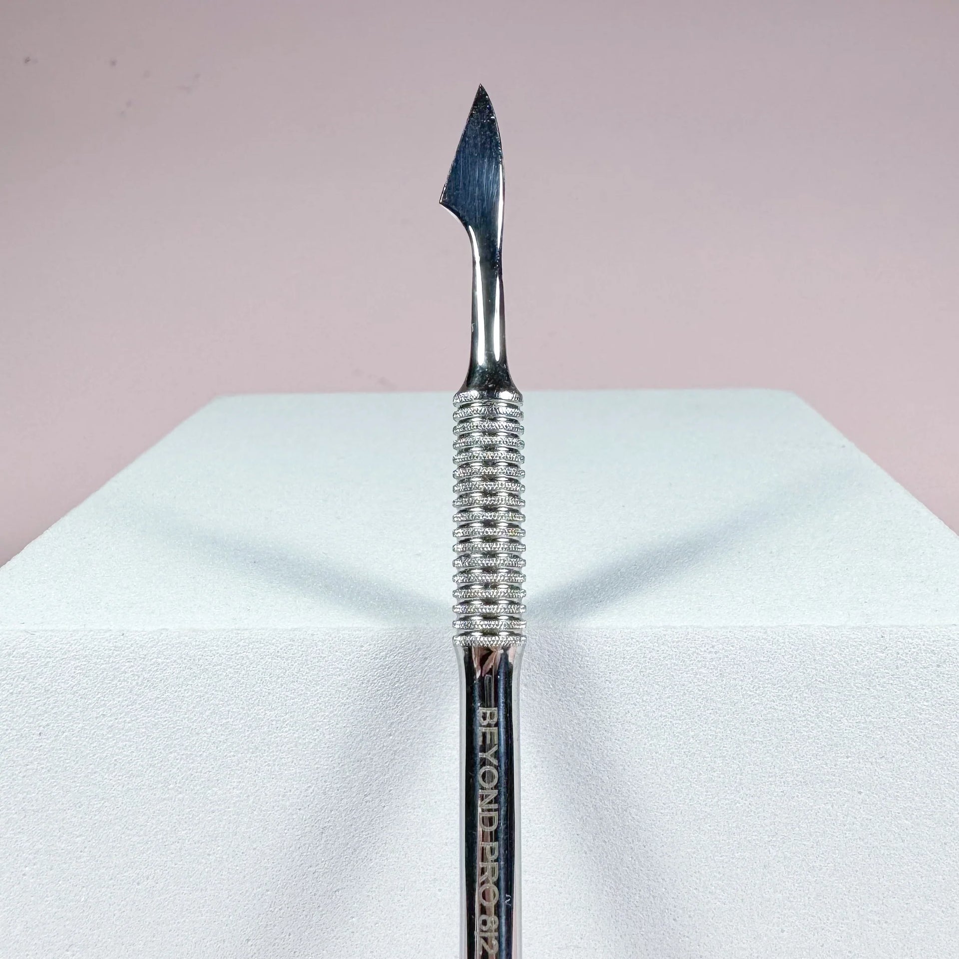 Beyond Pro 8|2 Cuticle Pusher seduce