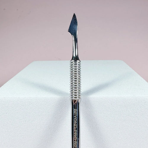 Beyond Pro 8|2 Cuticle Pusher seduce