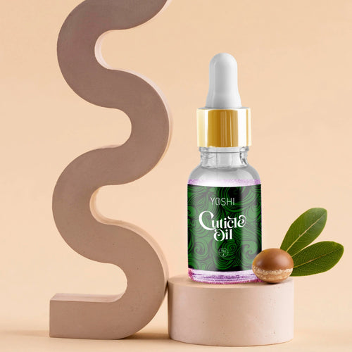 Yoshi Cuticle Oil No4 15 ml ( bevat fijne glinster )